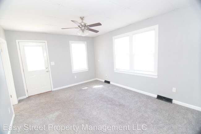 Building Photo - 2 br, 1 bath House - 4119 28th Ave.