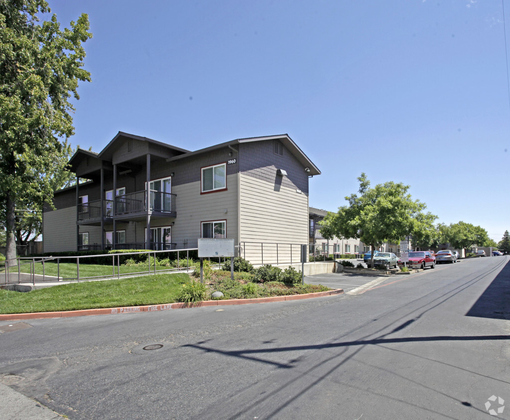 Primary Photo - Arden Aire Apartments