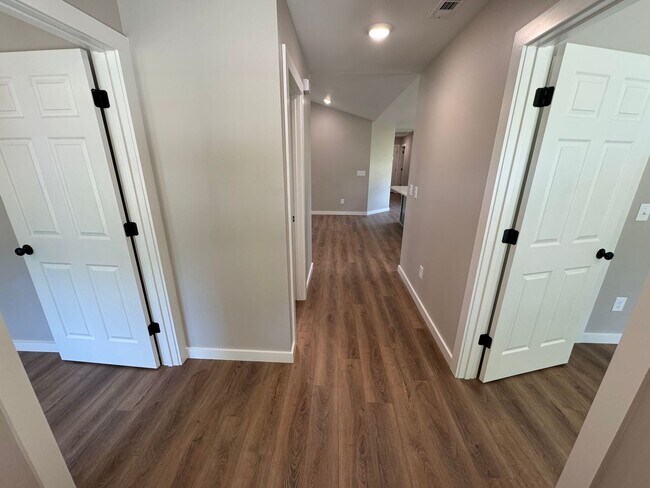 Foto del edificio - Brand New 3/2 House in Rome- $1,595