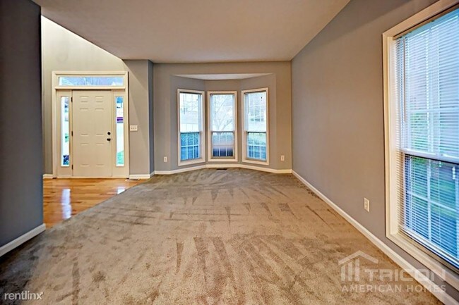 Foto del edificio - 5186 Hidden Meadow Ct