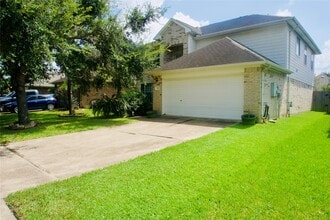 Building Photo - 5717 Montclair Hill Ln