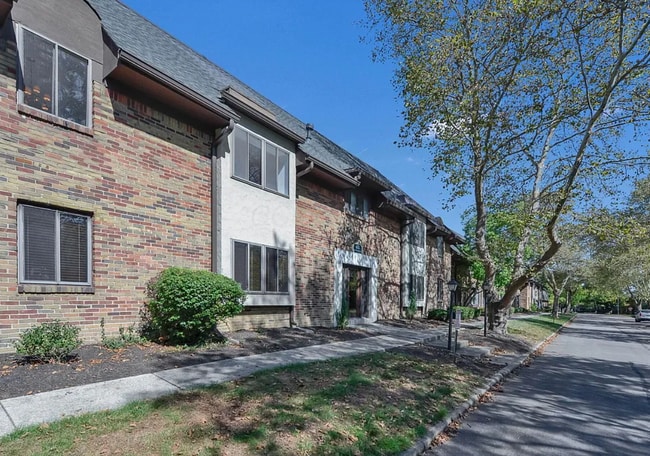 Foto del edificio - 652 Olde Towne Ave