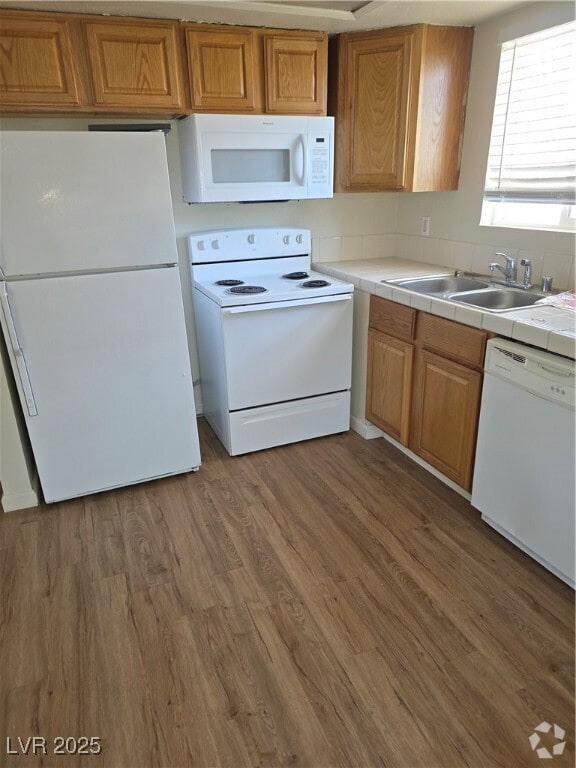 Building Photo - 6220 Bellota Dr