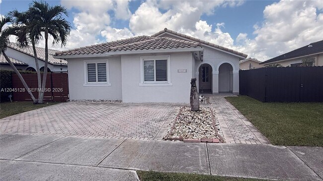Building Photo - 14671 SW 114th Terrace