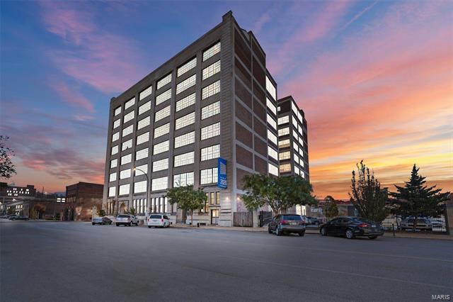 Primary Photo - 2020 Washington Ave