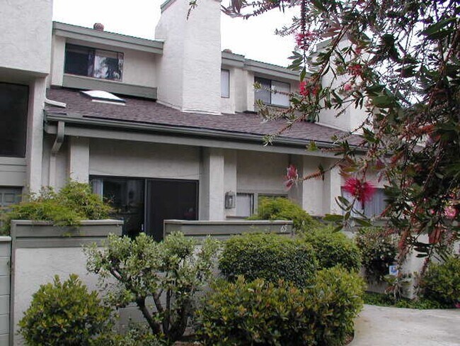 Foto del edificio - La Jolla 3BR/2.5BA Townhouse @ Eastbluff N...