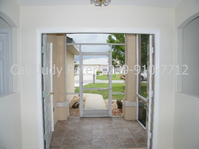 Foto del edificio - 125 SE 25th Ter