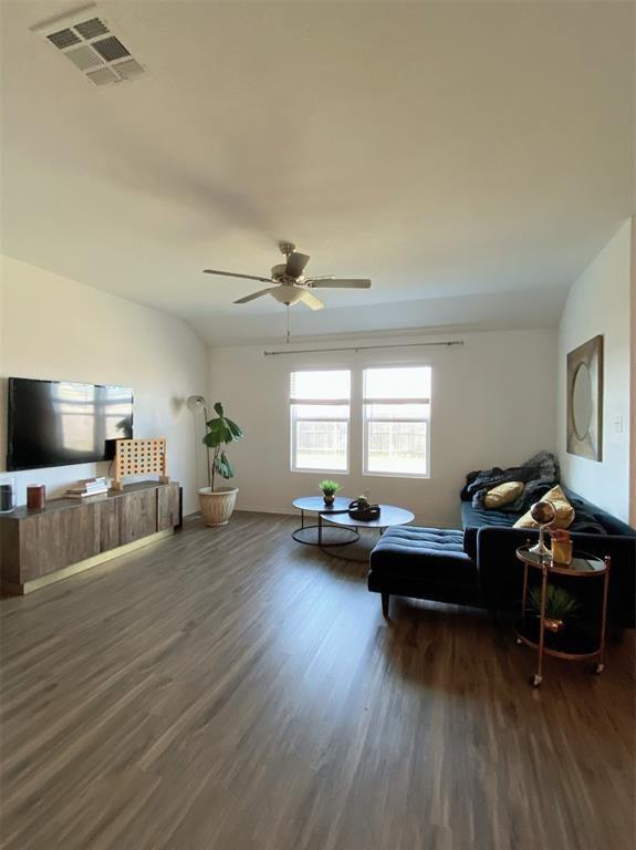 Building Photo - 211 Coventry Dr