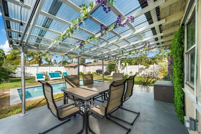 Foto del edificio - 1935 Arthur St