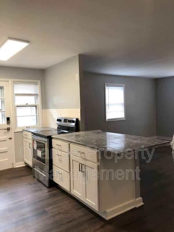 4609 Cass St Unit 1, Omaha, NE 68132 Condo for Rent in Omaha, NE