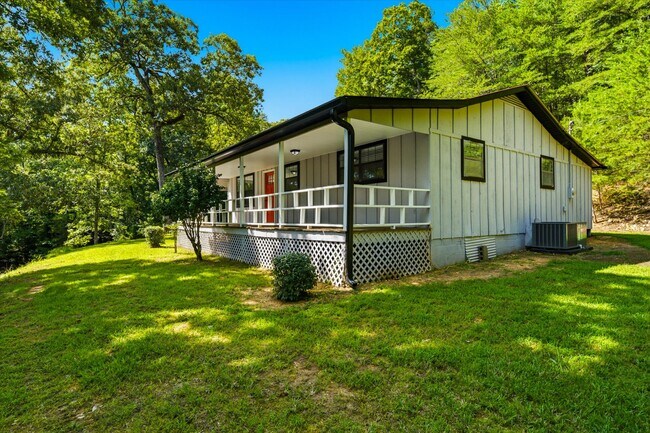 Foto del edificio - 250 Goodfield Creek Rd