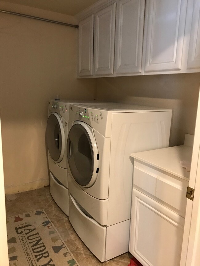 Building Photo - 2160 Coast Ave