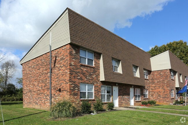 Building Photo - Long Run Community - Income Restricted