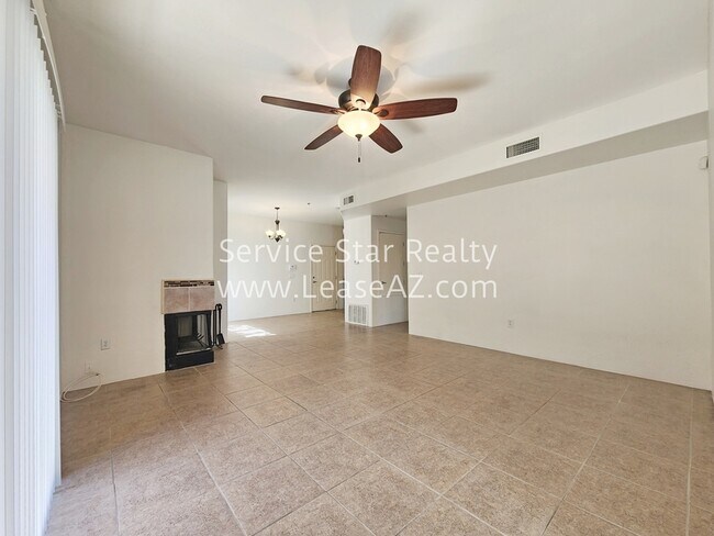 Foto del edificio - 11260 N 92nd St