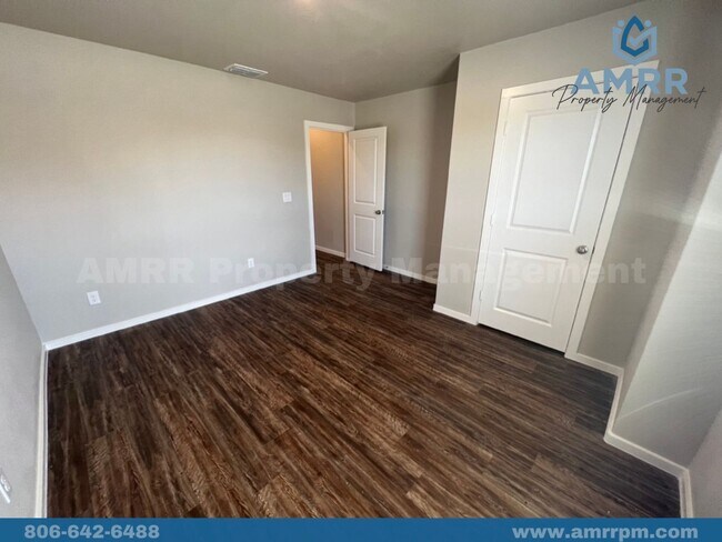 Foto del edificio - New Beginnings Start At AMRR: 3 Bedroom In Cypress Grove!