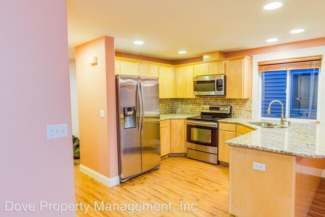 Foto del edificio - 11523 NE 32nd St