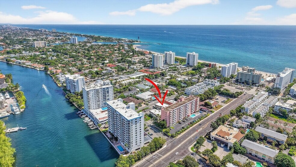 Primary Photo - 1450 N Riverside Dr