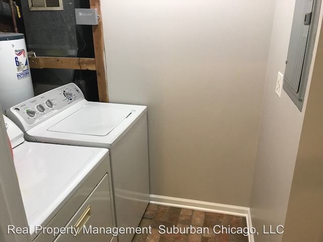Building Photo - 2 br, 1 bath House - 2950 La Porte Ave