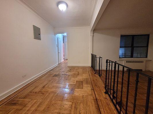 Building Photo - 2 bedroom in Bronx NY 10452