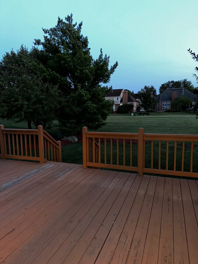 Foto del edificio - 45071 Lothrop Ct