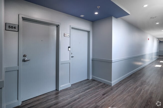 Hallway - 24 Mount Vernon Apartments