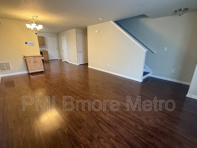 Building Photo - 2615 Huron St