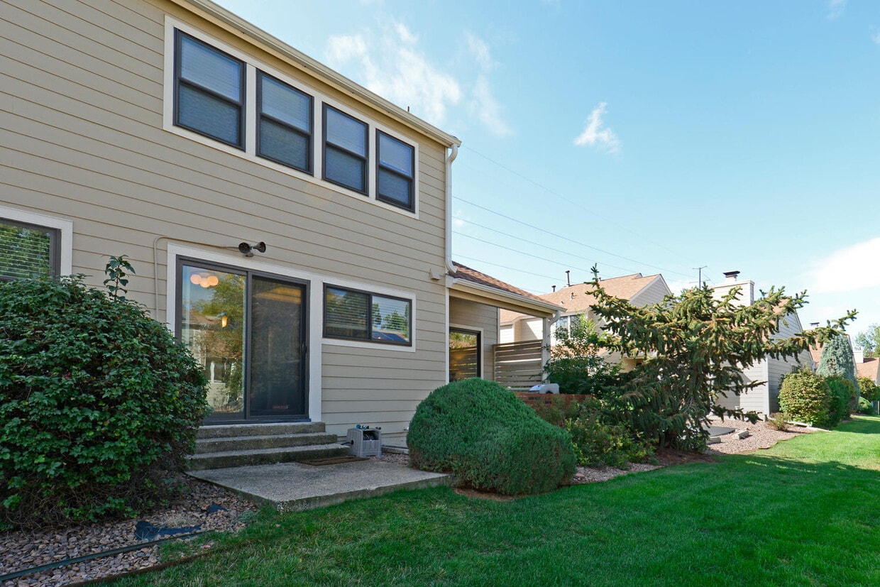 Building Photo - 6869 W 10th Ave
