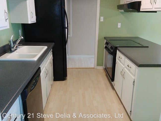 Building Photo - 3 br, 2 bath House - 1602 Byron Dr.