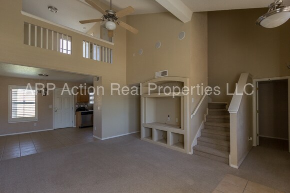 Building Photo - 14065 Jason Crandall Dr