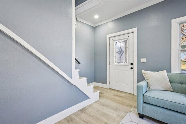 Foto del edificio - 1504 Hardin Ave