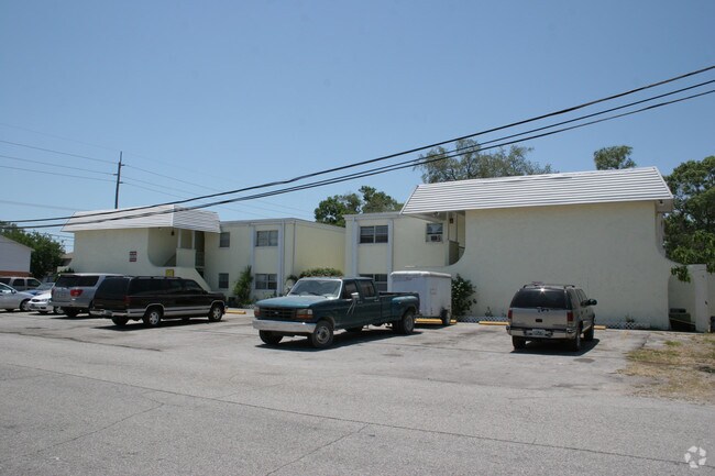 Building Photo - 13130 N 20th St