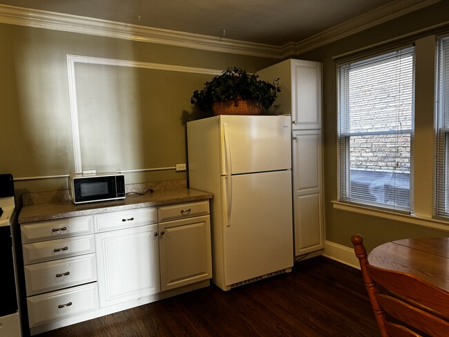 Kitchen - 55 N Williams St