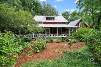 Building Photo - 22985 High Ridge Rd