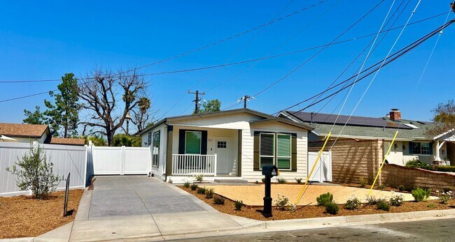 Foto del edificio - 721 Wellesley Ct