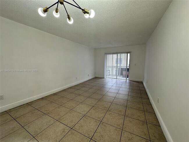 Foto del edificio - 13685 NE 10th Ave