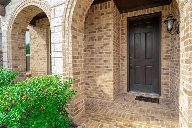 Building Photo - 205 Oakcrest Dr