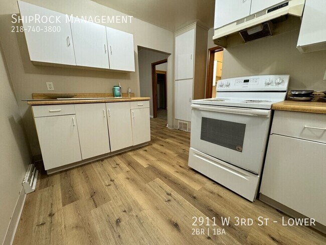 Foto del edificio - 2911 W 3rd St