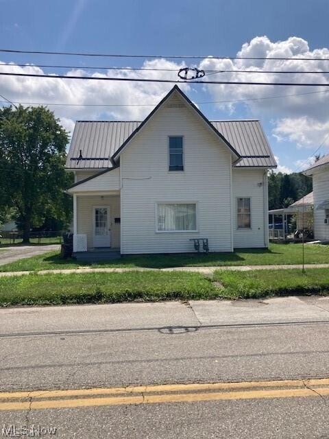 Primary Photo - 220 W Washington St