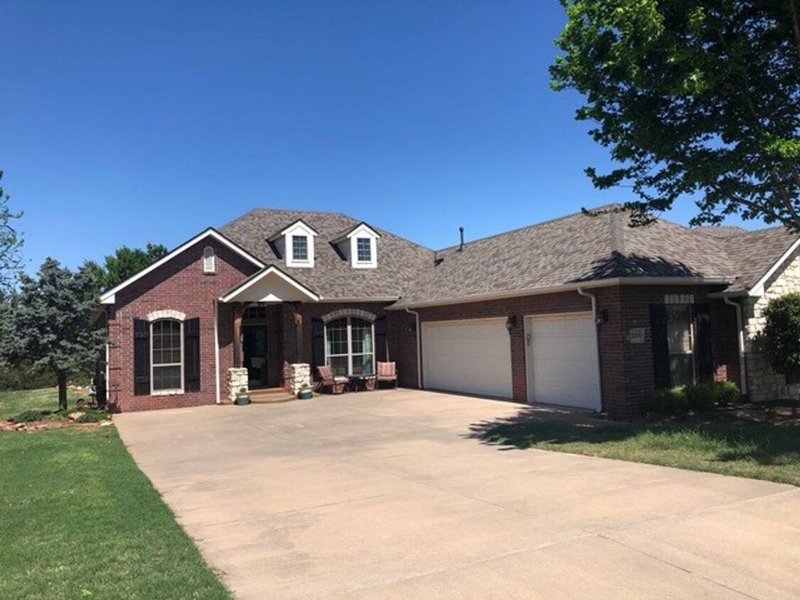 Foto principal - Storm Shelter - Community Pool - Edmond No...