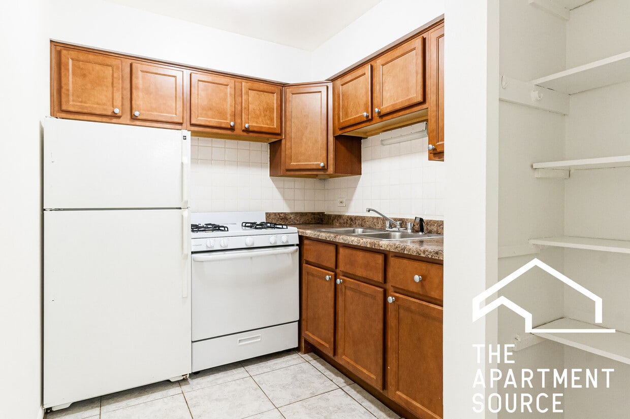 Photo - 540 West Roscoe St. Unit 273