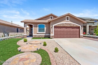 Building Photo - 14229 Bluesky Point Ct