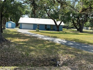 Building Photo - 265 Fort Thompson Ave