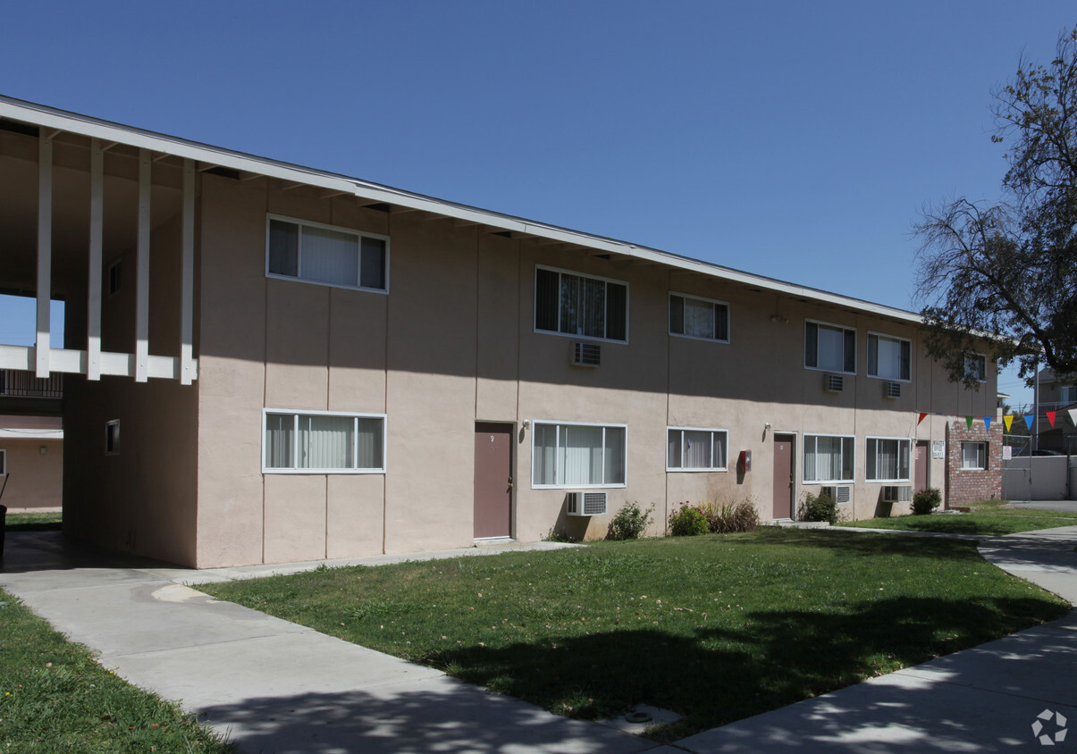 Building Photo - Brook Side Apartments