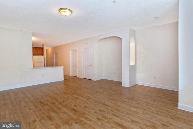 Building Photo - 12991 Little Hayden Cir