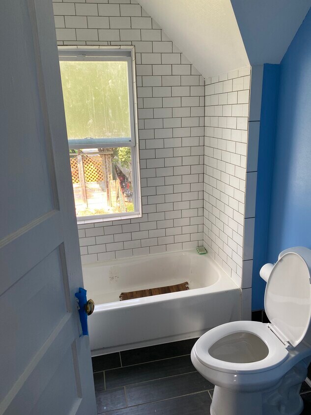 Foto principal - 215 Ridge Rd