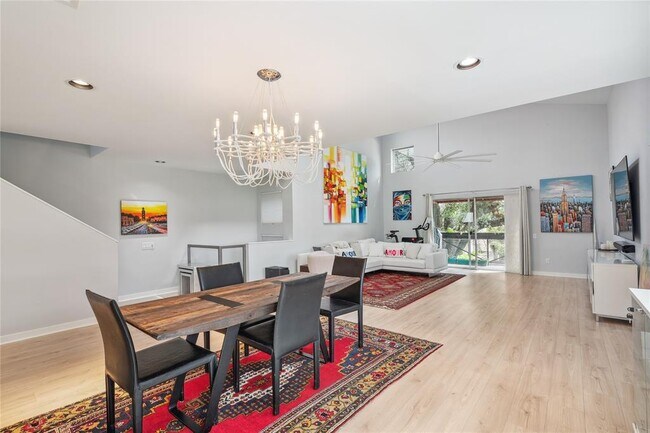 Foto del edificio - 2433 Wentworth St