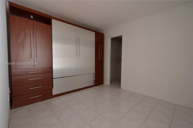 Foto del edificio - 9711 NW 4th Ln