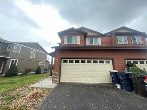 Building Photo - 2614 SW Cascade Mountain Ln