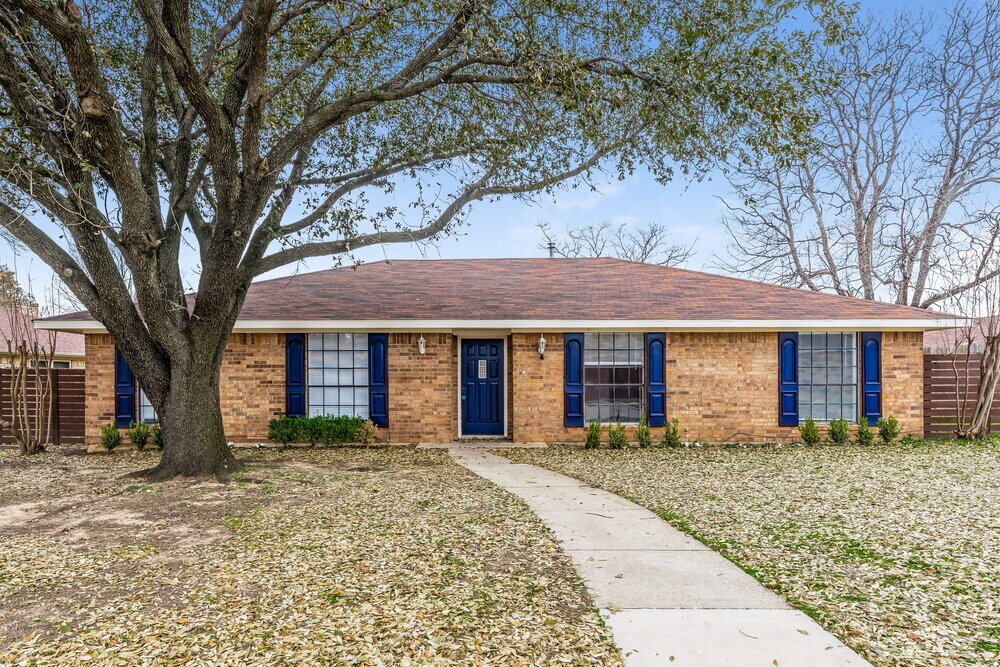 Primary Photo - 1510 Wood Creek Dr