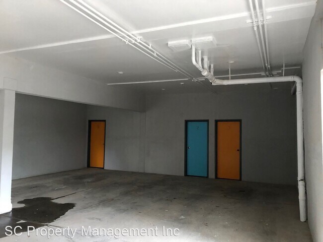 Foto del edificio - 1240 Holly St
